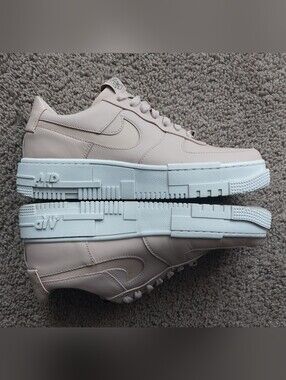 Nike Womens Air Force 1 Pixel Low Particle Beige Platform Sneaker Shoe 9.5